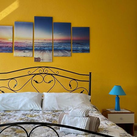 Casa Vacanze Da Roberta A Pochi Km Da Oristano Simaxis المظهر الخارجي الصورة